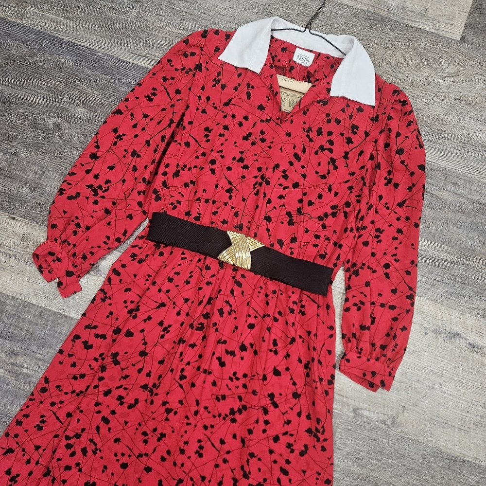 Vintage 70s White Collar Red Chiffon Black Floral Dress W Belt Size 8 or S/M